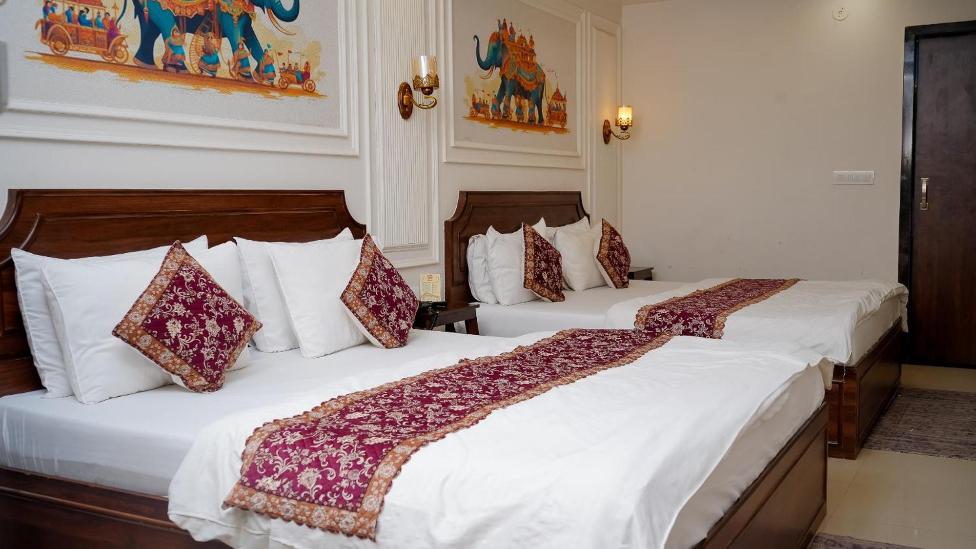 Hotel Ruby Dźajpur Zewnętrze zdjęcie