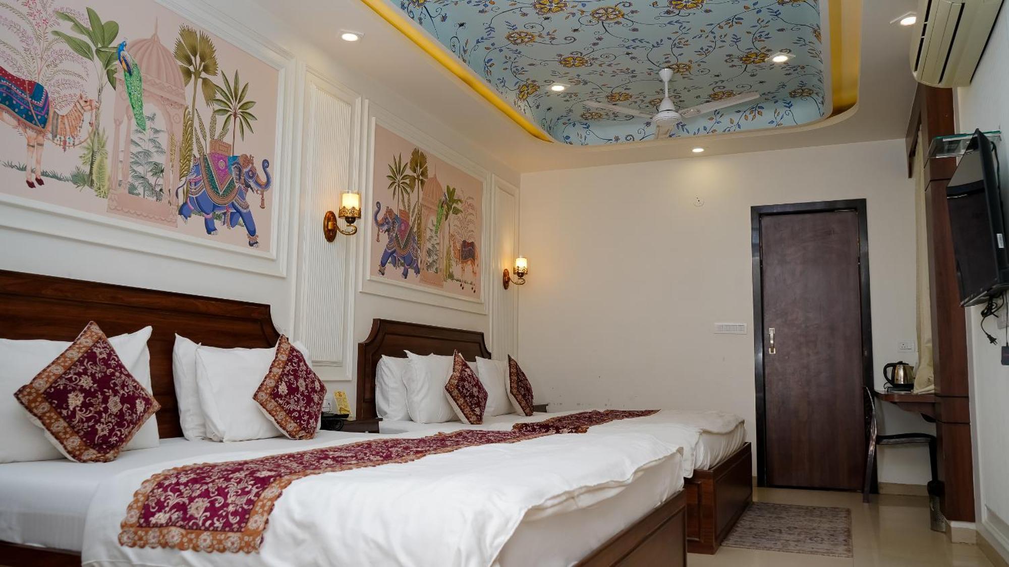 Hotel Ruby Dźajpur Zewnętrze zdjęcie