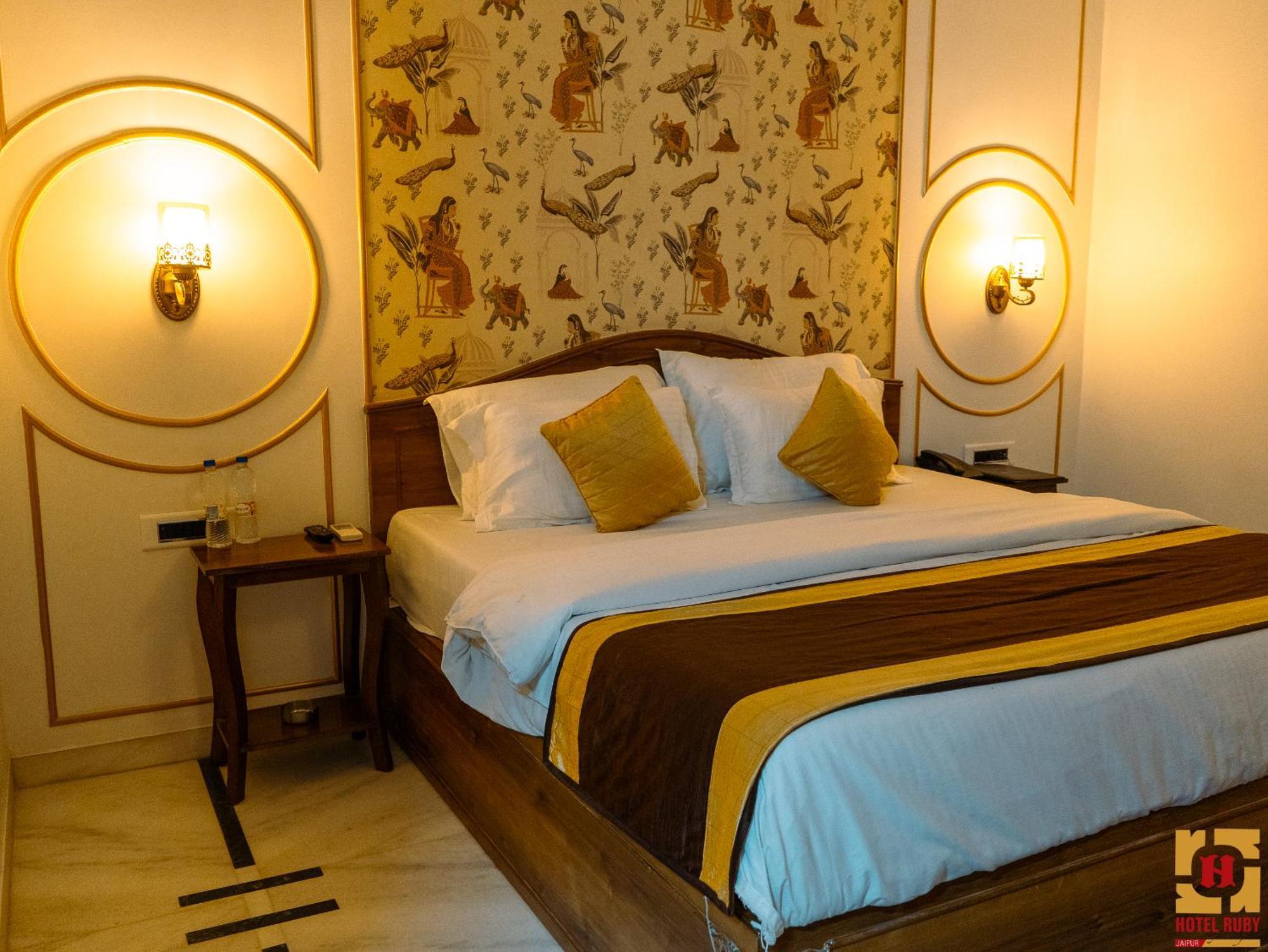 Hotel Ruby Dźajpur Zewnętrze zdjęcie