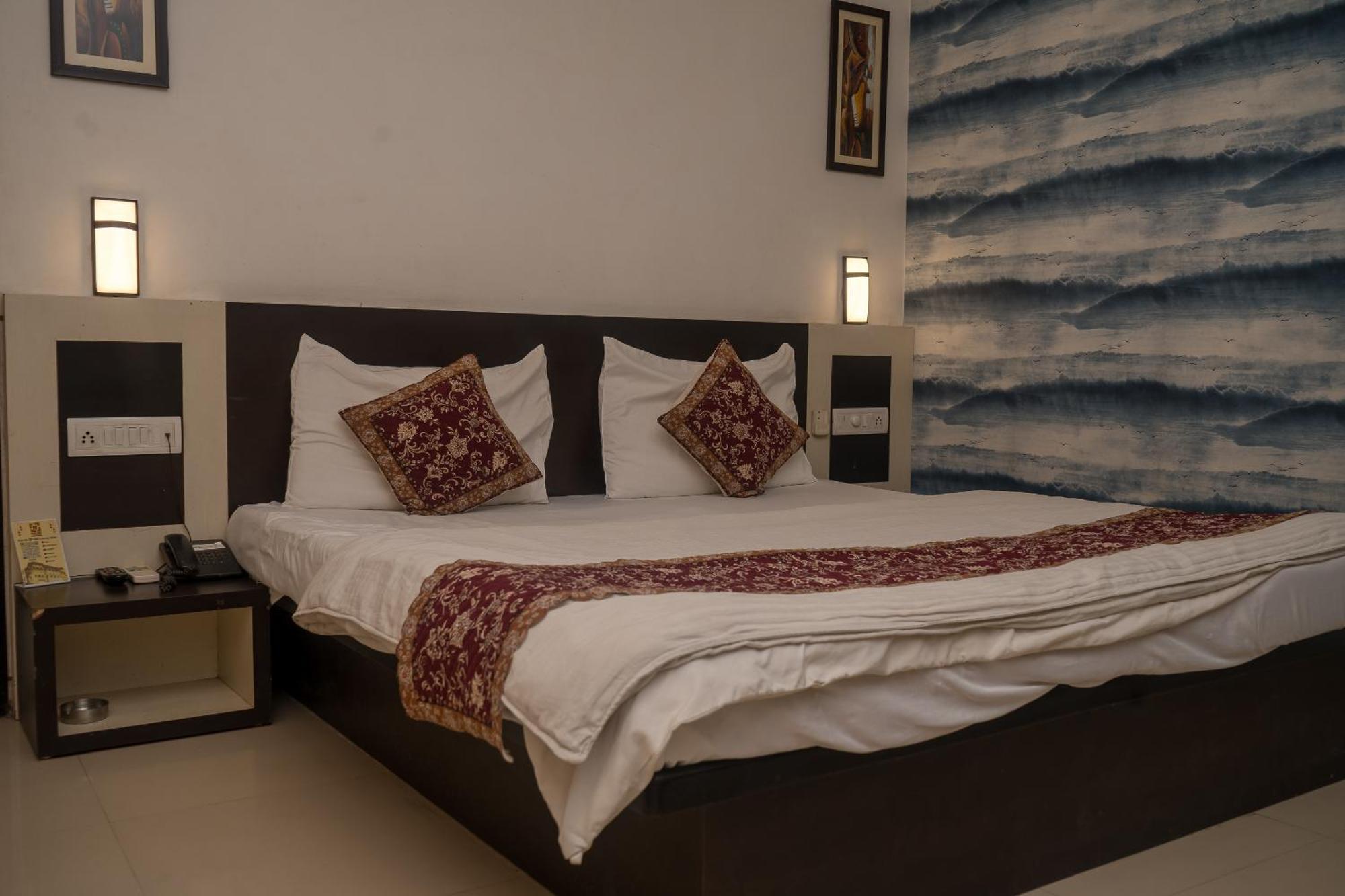 Hotel Ruby Dźajpur Zewnętrze zdjęcie