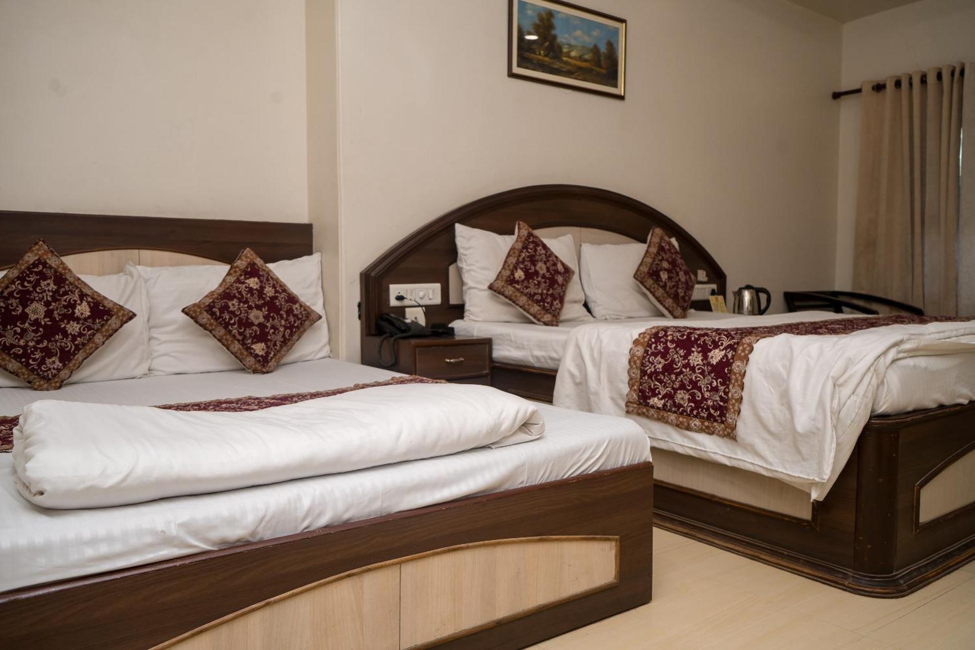 Hotel Ruby Dźajpur Zewnętrze zdjęcie